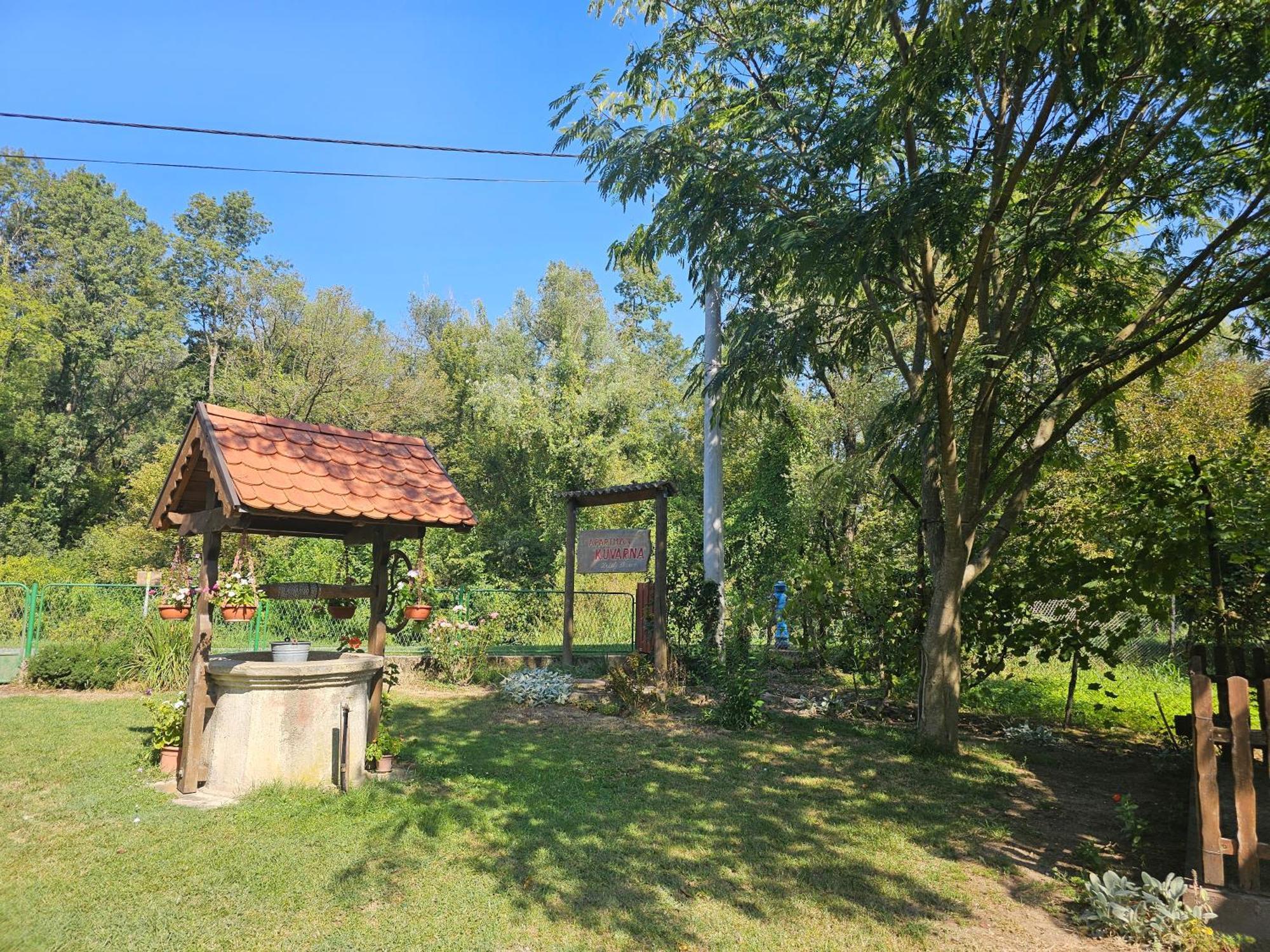 Apartments Kuvarna Cigoc Экстерьер фото